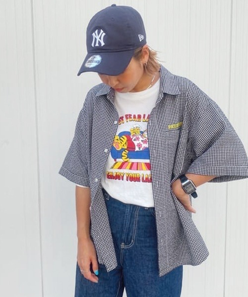 RODEO CROWNS WIDE BOWL（ロデオクラウンズワイドボウル）の「シアーサッカー半袖シャツ（シャツ/ブラウス・レディース・ホワイト/ネイビー/ブラック系その他/ライトイエロー・FREE）」の2枚目の写真