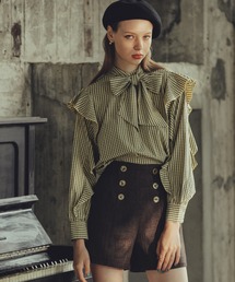 フロントボタンショートパンツ