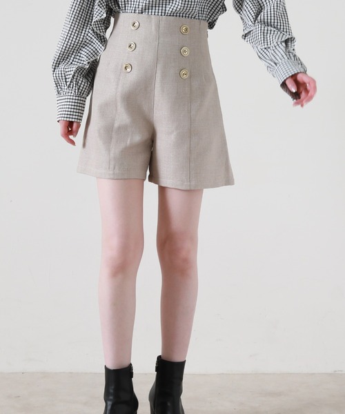 Cheek(チーク)の「フロントボタンショートパンツ(その他パンツ・レディース・ブラウン/ベージュ/ブラック・SMALL/MEDIUM)」の10枚目の写真