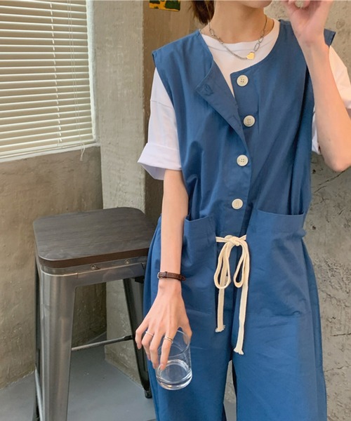 aimoha(アイモハ)の「レトロ袖無しオールインワン(つなぎ/オールインワン・レディース・ブルー・FREE)」の4枚目の写真