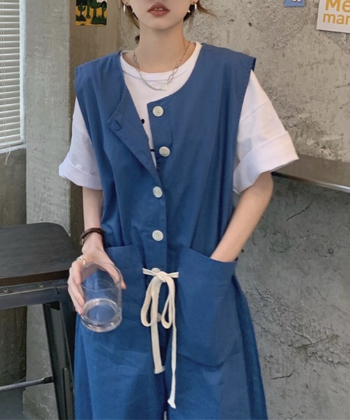 aimoha(アイモハ)の「レトロ袖無しオールインワン(つなぎ/オールインワン・レディース・ブルー・FREE)」の5枚目の写真