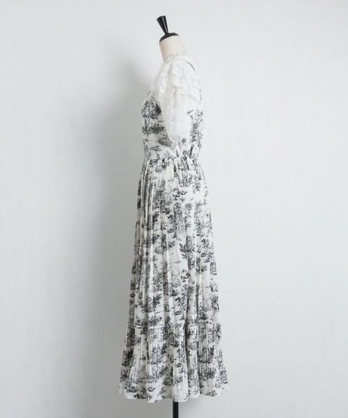 tocco closet（トッコ　クローゼット）の「フリルレースブラウス＋トワルドジュイプリーツキャミワンピースセット（ワンピース・レディース・ブルー/ブラック/イエロー・M）」の9枚目の写真