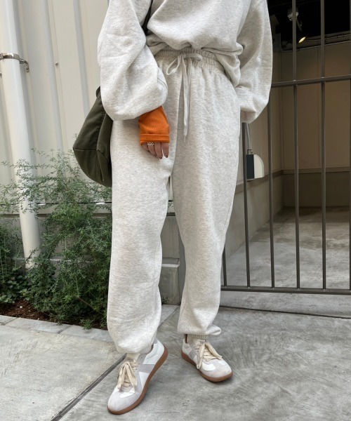 nemne store(ネンネストア)の「【低身長用サイズあり】裏起毛スウェットパンツ(スウェットパンツ・レディース・オートミール/ブルー・SMALL/MEDIUM)」の3枚目の写真