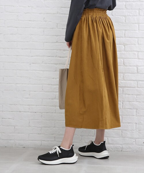 SHOO・LA・RUE(シューラルー)の「◆【ウエストが全部ゴム!】マイクロコール スカート(スカート・レディース・アイボリー/ブラック/ダークグリーン/マスタード/ブラウン系その他・00)」の22枚目の写真