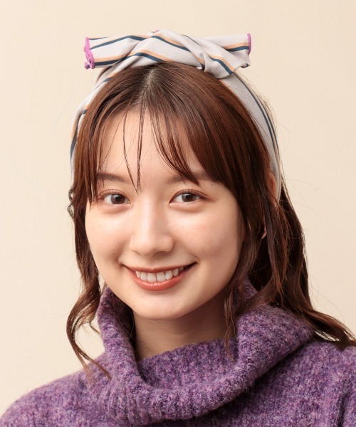 チチカカ（チチカカ）の「ボーダーヘアバンド（ヘアバンド・レディース・グレー/ピンク/ブルー・FREE）」の2枚目の写真