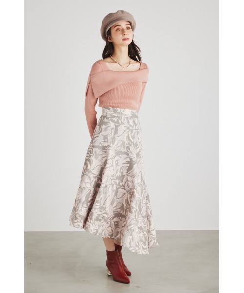 rienda（リエンダ）の「ツイストカットフレアスカート（スカート・レディース・ブラック/ベージュ系その他/ホワイト系その他/ブルー系その他3・SMALL/MEDIUM）」の5枚目の写真