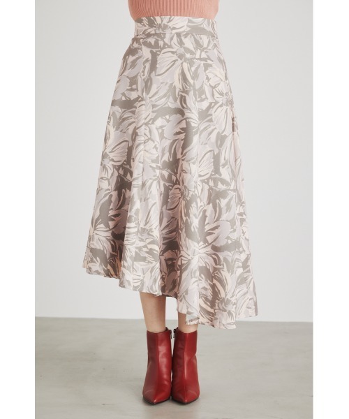 rienda（リエンダ）の「ツイストカットフレアスカート（スカート・レディース・ブラック/ベージュ系その他/ホワイト系その他/ブルー系その他3・SMALL/MEDIUM）」の6枚目の写真