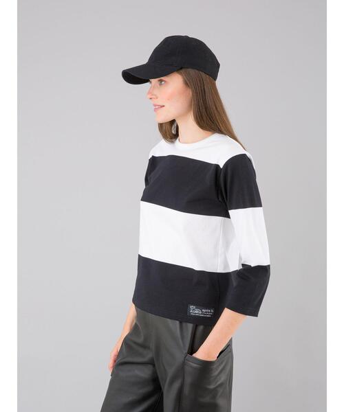 agnes b.(アニエスベー)の「ボーダー コットン 七分袖 Tシャツ "Lil Cool"(Tシャツ/カットソー・レディース・ブラック×ホワイト・1/2/3)」の2枚目の写真