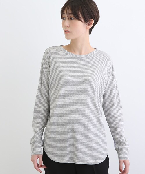 INDIVI(インディヴィ)の「【LIFE】ラウンドネック ボーダーロングTシャツ(Tシャツ/カットソー・レディース・チャコール/グレー系2・12/38)」の3枚目の写真