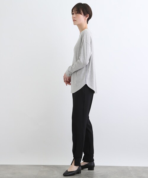 INDIVI(インディヴィ)の「【LIFE】ラウンドネック ボーダーロングTシャツ(Tシャツ/カットソー・レディース・チャコール/グレー系2・12/38)」の18枚目の写真