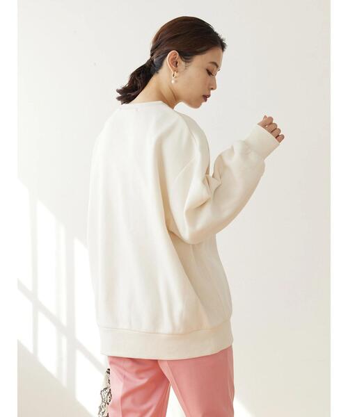 RAY CASSIN FAVORI（レイカズンフェバリ）の「・RAY CASSIN サテンロゴ刺繍スウェット＊（スウェット・レディース・アイボリー/ボルドー/グリーン/ブラック・FREE）」の22枚目の写真