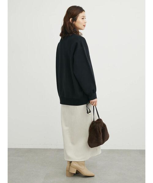 RAY CASSIN FAVORI（レイカズンフェバリ）の「・RAY CASSIN サテンロゴ刺繍スウェット＊（スウェット・レディース・アイボリー/ボルドー/グリーン/ブラック・FREE）」の9枚目の写真