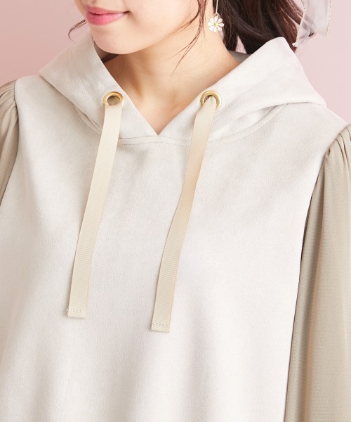 marun（マルン）の「＜大きいサイズ＞ チュール袖スエードポンチフードパーカートップス marun（パーカー・レディース・パープル/ベージュ系・LL/L/3L/4L/5L）」の12枚目の写真