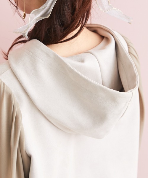 marun（マルン）の「＜大きいサイズ＞ チュール袖スエードポンチフードパーカートップス marun（パーカー・レディース・パープル/ベージュ系・LL/L/3L/4L/5L）」の18枚目の写真