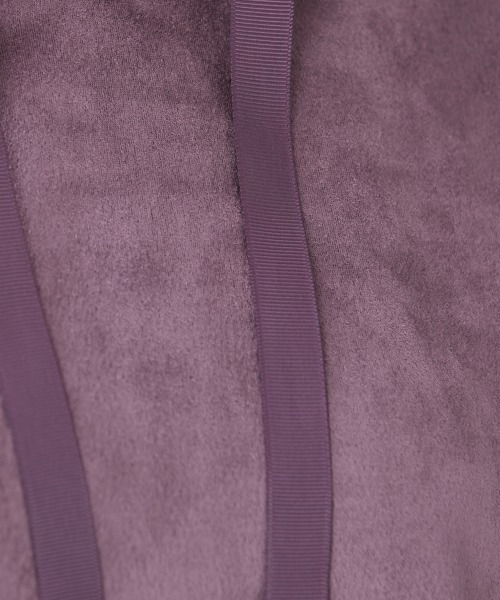 marun（マルン）の「＜大きいサイズ＞ チュール袖スエードポンチフードパーカートップス marun（パーカー・レディース・パープル/ベージュ系・LL/L/3L/4L/5L）」の20枚目の写真