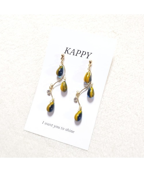 tone(トーン)の「【KAPPY】チェコガラス雫ピアス(MA)(ピアス(両耳用)・レディース・ブルー系その他/ピンク/エメラルド/イエロー/グリーン系その他・FREE)」の5枚目の写真