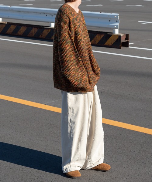 Perushu(ペルーシュ)の「ルーズスリーブグラデーションニット(ニット/セーター・メンズ・グリーン/ブラウン/オレンジ・MEDIUM/LARGE)」の21枚目の写真