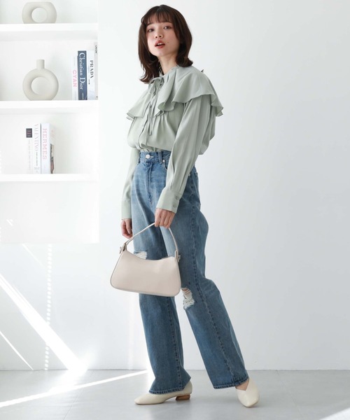 archives(アルシーヴ)の「ケープカラー付ピンタックブラウス(シャツ/ブラウス・レディース・オフホワイト/ブルー/グリーン・MEDIUM)」の17枚目の写真