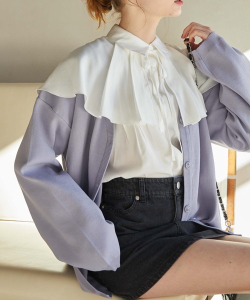 archives(アルシーヴ)の「ケープカラー付ピンタックブラウス(シャツ/ブラウス・レディース・オフホワイト/ブルー/グリーン・MEDIUM)」の7枚目の写真