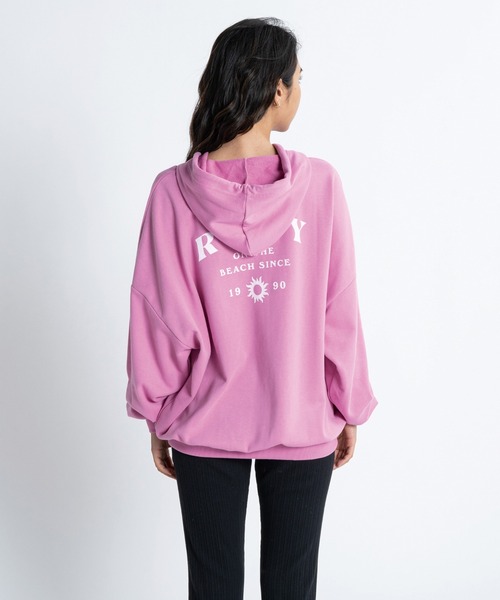 ROXY(ロキシー)の「ON THE BEACH HOODIE/ロキシープルオーバーパーカー(パーカー・レディース・ピンク/オレンジ/ブルー/ホワイト・MEDIUM/LARGE/SMALL)」の1枚目の写真