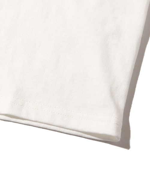 UGG（アグ）の「UGG@mos ロゴ刺繍 Tシャツ / アグ ロゴシシュウ ティシャツ（Tシャツ/カットソー・レディース・ホワイト/ブラック/ブルー・M/L/XL）」の5枚目の写真