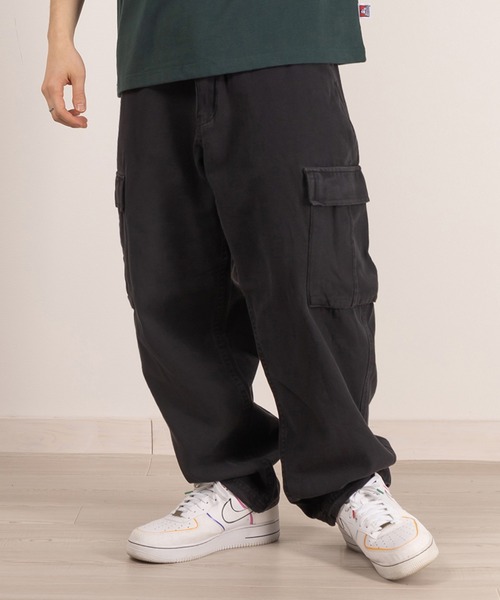 SlashDate(スラッシュデイト)の「ワイドシルエット裾ドローコードツイルカーゴパンツ/バルーンシルエット(カーゴパンツ・メンズ・ブラック/カーキ・XL/L/M)」の1枚目の写真
