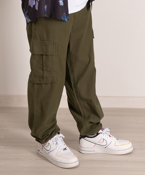 SlashDate(スラッシュデイト)の「ワイドシルエット裾ドローコードツイルカーゴパンツ/バルーンシルエット(カーゴパンツ・メンズ・ブラック/カーキ・XL/L/M)」の11枚目の写真