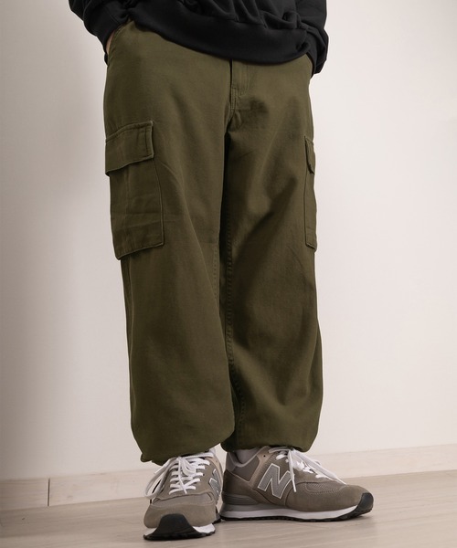 SlashDate(スラッシュデイト)の「ワイドシルエット裾ドローコードツイルカーゴパンツ/バルーンシルエット(カーゴパンツ・メンズ・ブラック/カーキ・XL/L/M)」の21枚目の写真