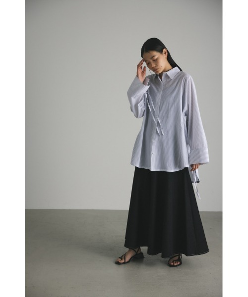 STYLEMIXER(スタイルミキサー)の「カフリボンビッグシャツ(シャツ/ブラウス・レディース・ホワイト/ホワイト系その他/ブルー系その他・FREE)」の13枚目の写真