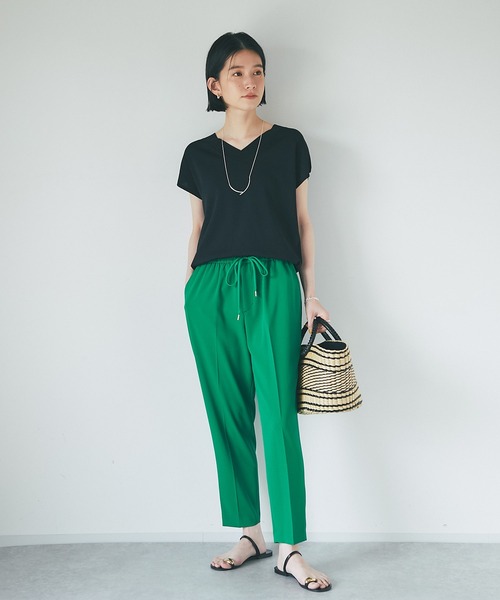 RIVE DROITE（リヴドロワ）の「裏地がなくても安心の生地感/ツイルドロストテーパードパンツ（その他パンツ・レディース・ネイビー/グリーン/オフホワイト・38/36）」の14枚目の写真