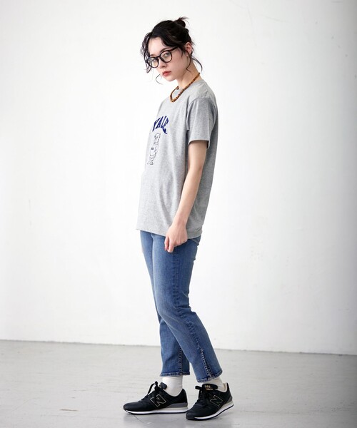 J.PRESS YORK STREET(ジェイプレスヨークストリート)の「【UNISEX】YALE × J.PRESS YORK STREET コラボTシャツ(Tシャツ/カットソー・メンズ・ホワイト系/ネイビー系/ピンク系/ライトグレー系・MEDIUM/LARGE/SMALL)」の5枚目の写真