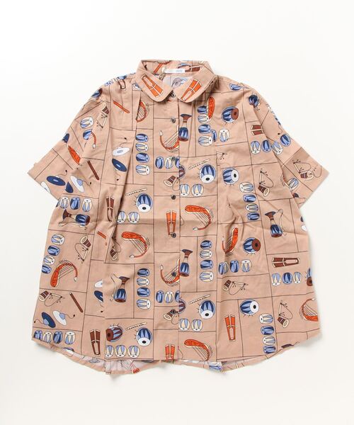 sandy（サンディー）の「【sandy】プリント丸衿タックシャツ（シャツ/ブラウス・レディース・グリーン/ブルー/ベージュ・FREE）」の2枚目の写真