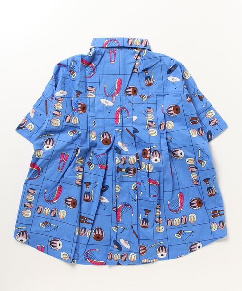 sandy（サンディー）の「【sandy】プリント丸衿タックシャツ（シャツ/ブラウス・レディース・グリーン/ブルー/ベージュ・FREE）」の4枚目の写真