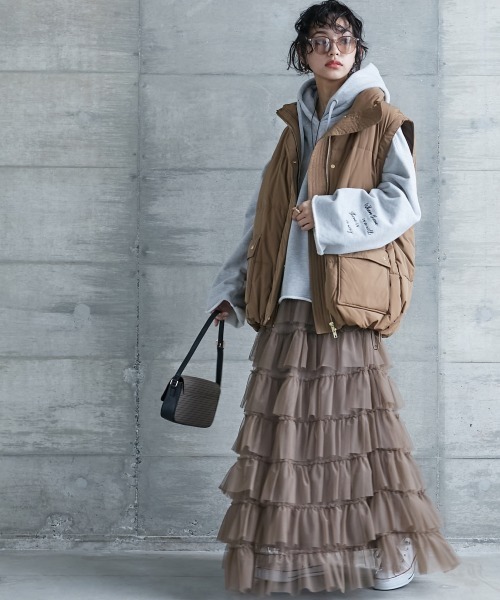GEVS.（ジェイヴィス）の「＜大きいサイズ＞チュール8段フリルマキシスカート GEVS.（スカート・レディース・モカ/チャコール/ブラック・4L/3L/5L/L/LL）」の17枚目の写真