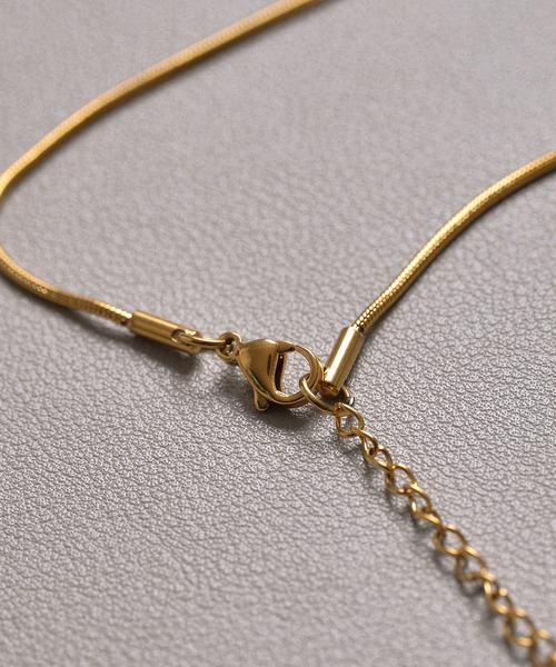 voov（ブーブ）の「【金属アレルギー対応】細スネークシンプルサージカルステンレスネックレス（ネックレス・レディース・シルバー/ゴールド・フリー）」の12枚目の写真