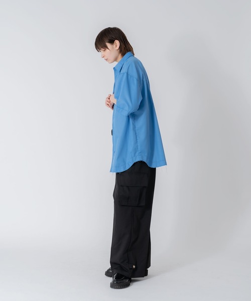 ONCILY(オンシェリー)の「WIDE STRAIGHT MILITARY CARGO PANTS / ワイドストレートミリタリーカーゴパンツ(カーゴパンツ・メンズ・アイボリー/ブルーグリーン/ブラック・LARGE/MEDIUM/SMALL)」の22枚目の写真