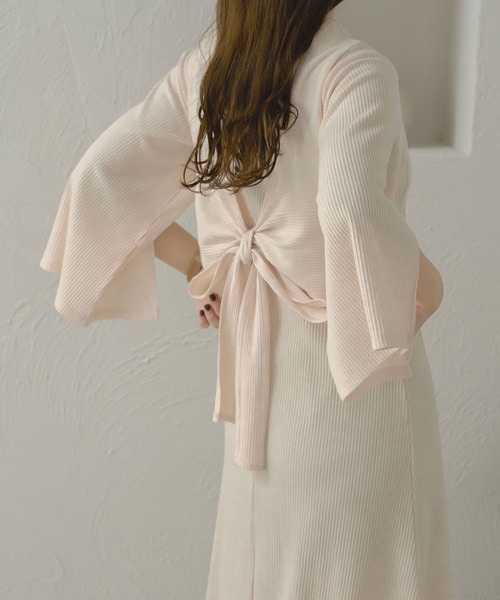 Ambre Neige(アンブルネージュ)の「バックリボンリブワンピース/【WEB/EC限定商品】(ワンピース・レディース・アイボリー/モカ・FREE)」の6枚目の写真