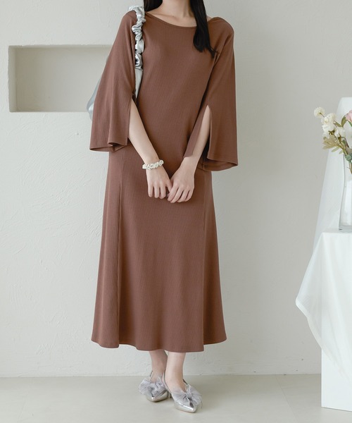 Ambre Neige(アンブルネージュ)の「バックリボンリブワンピース/【WEB/EC限定商品】(ワンピース・レディース・アイボリー/モカ・FREE)」の14枚目の写真