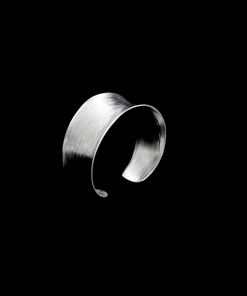 YArKA（ヤーカ）の「【YArKA×KAREN】karen silver bangle YK2303ACB002  カレンコラボバングル（バングル/リストバンド・レディース・シルバー・FREE）」の8枚目の写真