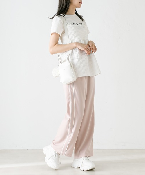 OLIVE des OLIVE(オリーブデオリーブ)の「チュニックキャミブラウス 1031040440(シャツ/ブラウス・レディース・ブラック/オフホワイト・FREE)」の4枚目の写真