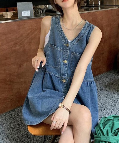 gossip!ロサンゼルス(ゴシップロサンゼルス)の「YUGA ノースリーブ ショートサスペンダースカート(ワンピース・レディース・インディゴブルー・M/XL/S/L)」の2枚目の写真