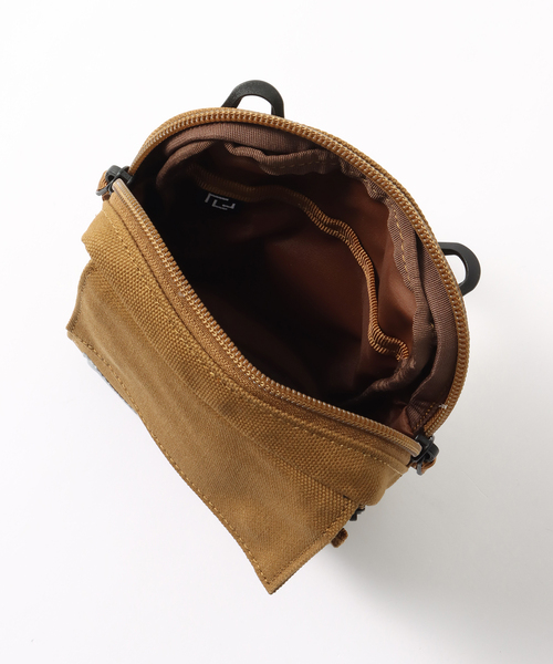 417 EDIFICE(フォーワンセブンエディフィス)の「【RAMIDUS×CARHART】 WALLET POUCH(ボディバッグ/ウエストポーチ・メンズ・ホワイト/ブラウン・FREE)」の8枚目の写真