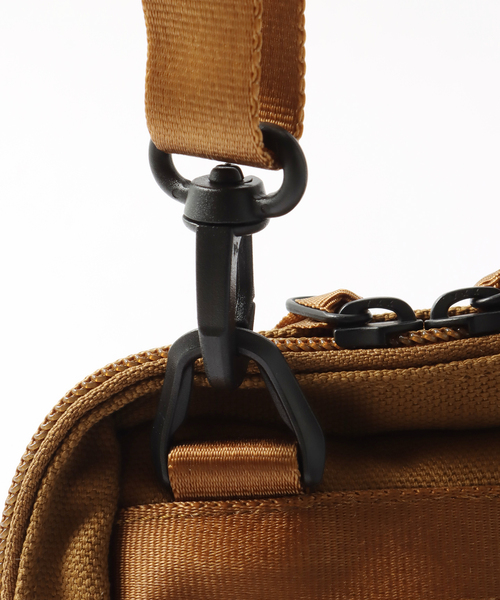 417 EDIFICE(フォーワンセブンエディフィス)の「【RAMIDUS×CARHART】 WALLET POUCH(ボディバッグ/ウエストポーチ・メンズ・ホワイト/ブラウン・FREE)」の16枚目の写真