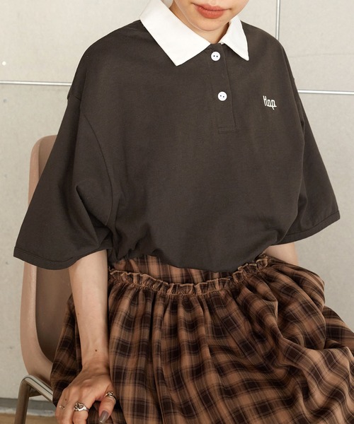 w closet（ダブルクローゼット）の「刺繍入りポロシャツ（ポロシャツ・レディース・ダークブラウン系1/グリーン系その他/ブラウン系その他・FREE）」の3枚目の写真