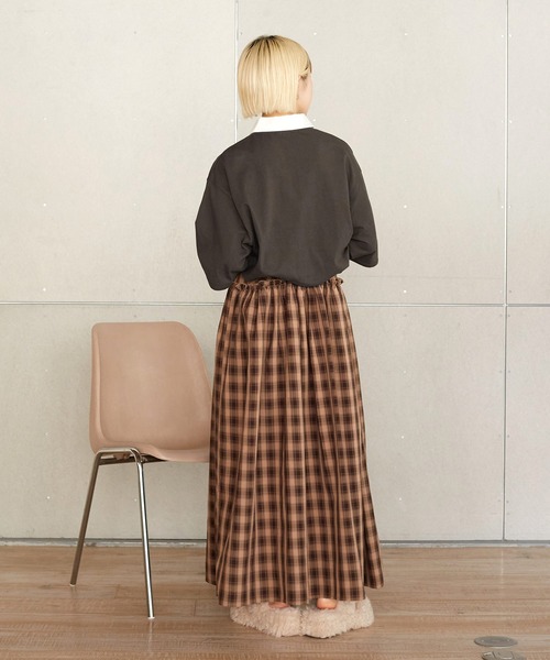 w closet（ダブルクローゼット）の「刺繍入りポロシャツ（ポロシャツ・レディース・ダークブラウン系1/グリーン系その他/ブラウン系その他・FREE）」の12枚目の写真