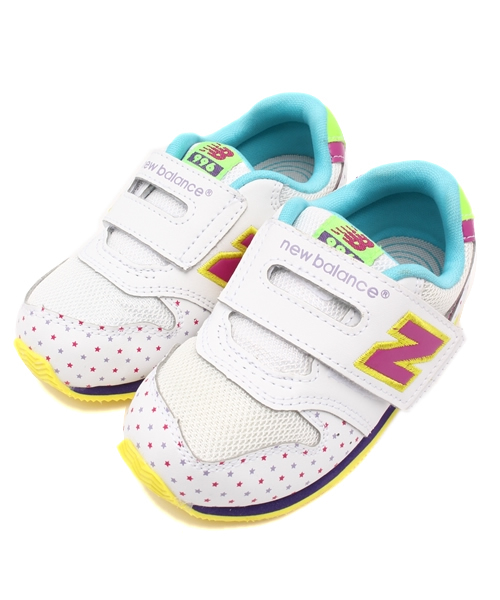 NEW BALANCE（ニューバランス）の「【KIDS】NEW BALANCE 996（スニーカー・キッズ・ホワイト/レッド・15 /16）」の2枚目の写真