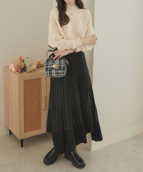 CHAN ME（チャンミ）の「袖ドルマンリブニット（ニット/セーター・レディース・ワイン/イエロー/モカ/アイボリー/ブルー/ライトグレー/ブラック・MEDIUM/X-LARGE/LARGE）」の11枚目の写真