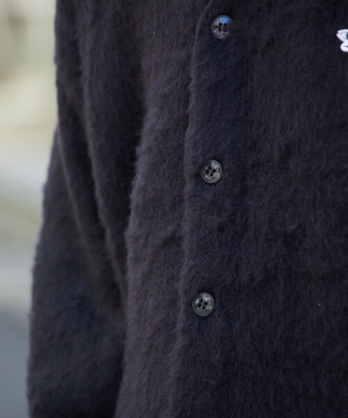 TOWNCRAFT(タウンクラフト)の「TOWN CRAFT/タウンクラフト 別注 リラックスフィット シャギーニットカーディガン(カーディガン/ボレロ・メンズ・ブラック/ベージュ/サックスブルー/マスタード/ダークカーキ・SMALL/MEDIUM/LARGE)」の12枚目の写真