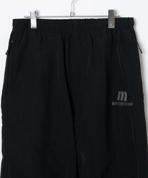 Manhattan Records(マンハッタン レコーズ)の「WEGO/【Manhattan Records】NYLON TRACK PANTS(カーゴパンツ・メンズ・ブラック・LARGE/MEDIUM)」の6枚目の写真