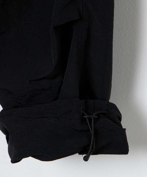 Manhattan Records(マンハッタン レコーズ)の「WEGO/【Manhattan Records】NYLON TRACK PANTS(カーゴパンツ・メンズ・ブラック・LARGE/MEDIUM)」の8枚目の写真